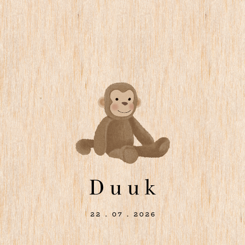 Lief houten geboortekaartje met een knuffel-aapje