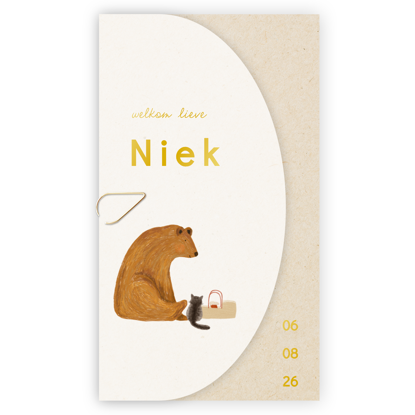 Label geboortekaartje met een beer, kat, baby en goudfolie